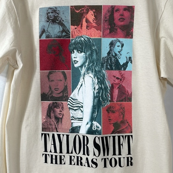 Taylor Swift The Eras Tour Tee Size M US Tour Dates On Back - Picture 2 of 9